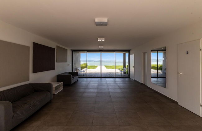 Lakefront Elegant Condo Lela - Foto 32