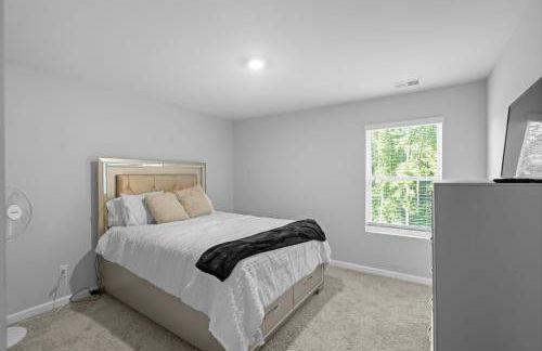 Beautiful New Townhome 25 mins from Metro Atlanta - Foto 19