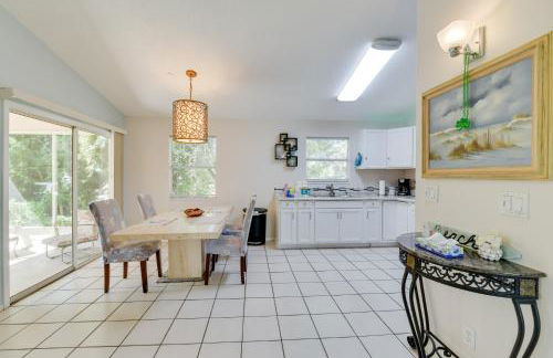 Couples Getaway Near Historic Downtown Venice! - Foto 6