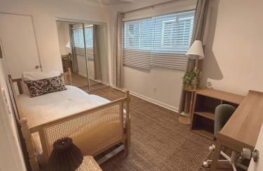 Modern Eclectic 2BR Near Petco, Balboa Park & Zoo - Foto 21
