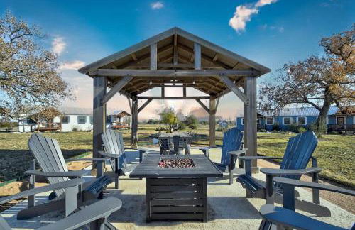 Windmill Meadows Cottages-firepit-hill Country Views!! - Photo 52