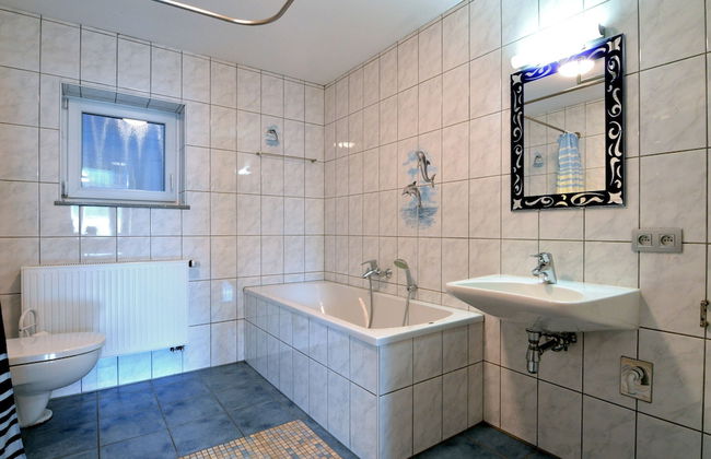 Comfy Holiday Home in Burg Reuland With Sauna, Terrace, BBQ - Foto 69