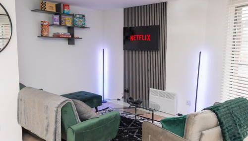 Game-Night Apartment Walk to Wolverhampton Centre - Foto 2, heating, Game Room