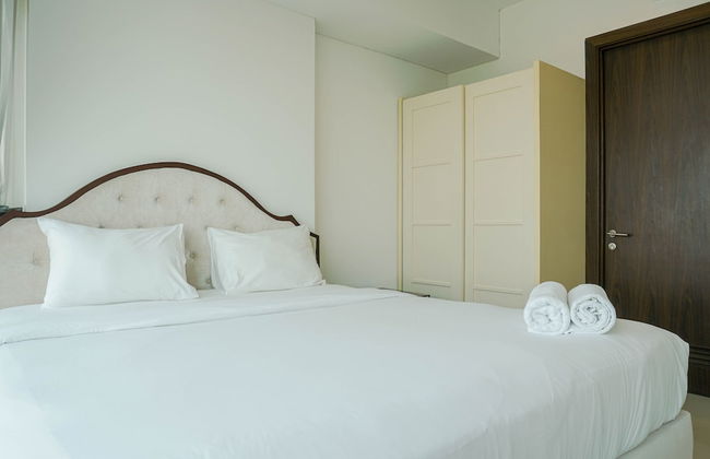 Homey with Private Lift 2BR Apartment at St. Moritz Puri near Mall - Foto 5