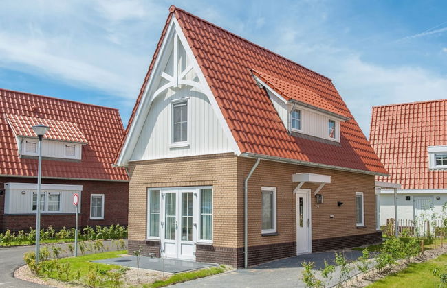 Luxurious, Stately Villa With Patio Heater, in a Holiday Park 1km From the Beach - Foto 1