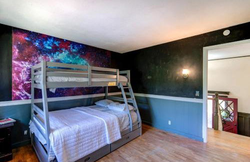 Riverside Home With a Rustic Charm - Foto 12