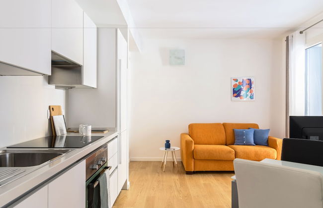 Home At Hotel - Fara - Photo 8