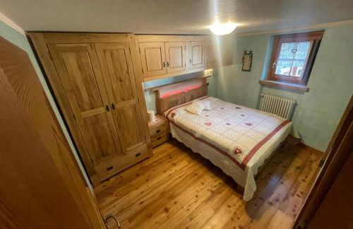 Bilocale pietra e legno immerso nella natura - Foto 13