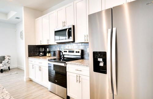 Furnished Lanai and Yard Comfy Lehigh Acres Getaway - Foto 9