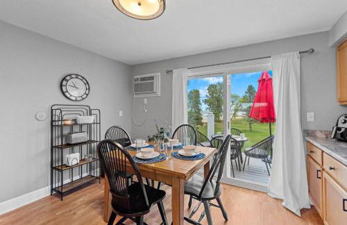 Beachside Condo w Stunning Lake Views - Foto 2