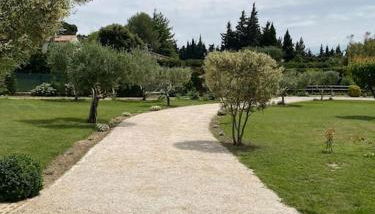 Maison avec ses 2 terrasses et sa piscine - Foto 5