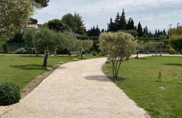 Maison avec ses 2 terrasses et sa piscine - Foto 5