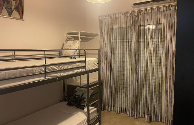 Luxurious 6 Bedroom Villa In a Great Location - Foto 9