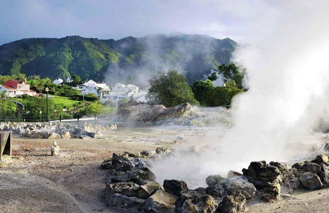 Valle de Furnas, jardín botánico y aguas termales - Foto 2