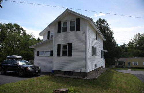 Charming Home Near Ski Areas - Foto 24