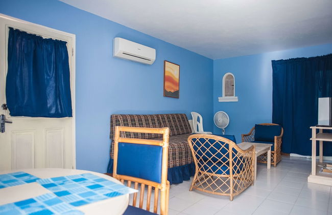 Point Village Studios and Suites - Photo 18