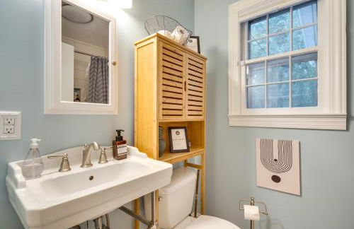 Hendersonville Haven with Fire Pit, Grill, Deck! - Foto 17