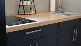 Ferienwohnung Sayntal - Blick auf Schloss Sayn - Foto 5, stove