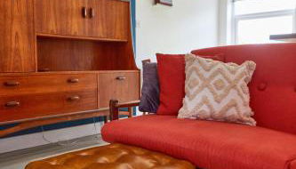 Binks - Seafront 1 bed first floor apartment - Photo 2