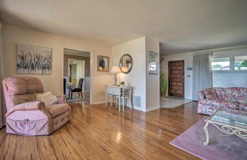 Lake House with Hot Tub - 1 Mi to Surf n Slide - Foto 15