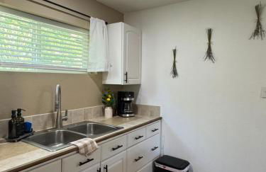 Cozy Studio with King Bed - Foto 4