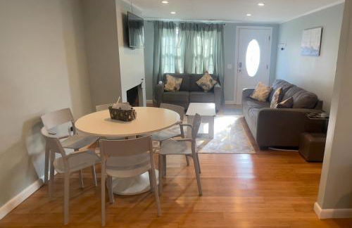 Seaside Serenity, just a block /0.1 mile away from the beach - Foto 8