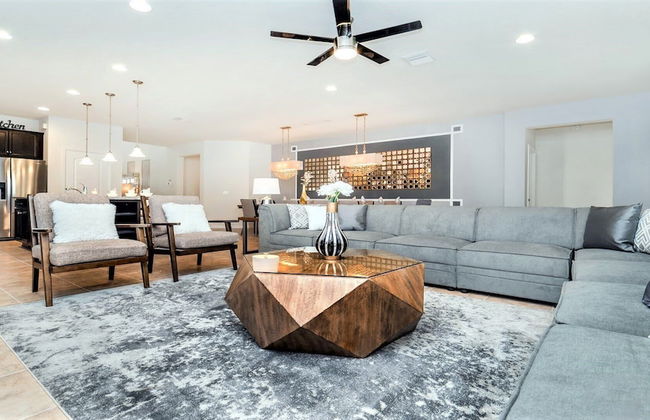 Special Rate Spacious Home With Private Pool! - Foto 16