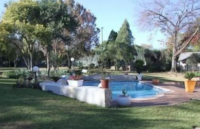 Private Cottages - Photo 8