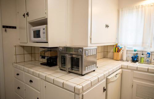 Historic, Family-Friendly Home in Downtown - Photo 42