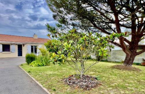 Location saisonnière plain-pied 4 à 6 pers Prefailles, 100m de la plage - Foto 4