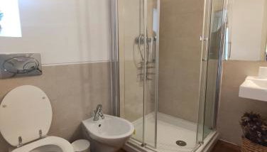 Quinta de Gonçalo - Photo 5, Shower