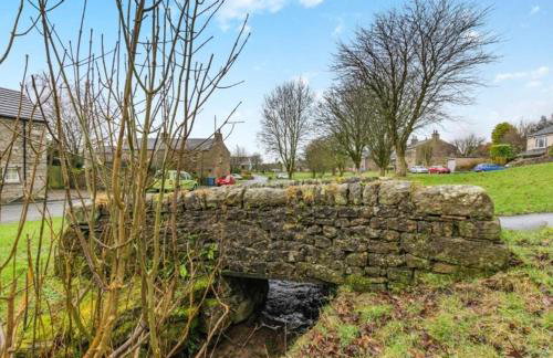 Westside Cottage, Newby Hamlet, Clapham, Yorkshire Dales National Park, Famous Three Peaks, Near The Lake District, Pets Are Welcome, Direct Parking in front of the Cottage & Guest Parking - Foto 61