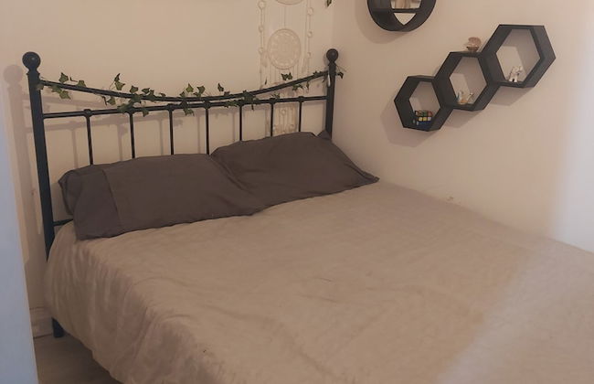 Charming 2-bed Apartment in Eastleigh - Foto 3