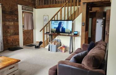 Cozy Cabin minutes from Lake Oneida - Photo 25