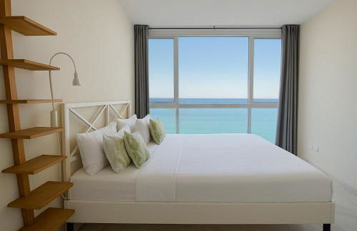 The Pearl with Private Beach Access - Foto 4
