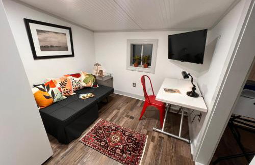 Creole Cottage - 2 Bed, 1 Bath, Pet Friendly with Fee, Walk to Downtown, Grill, Washer & Dryer - Foto 32