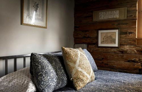 Stunning Secluded Log Cabin with River Access in Paw Paw, Maryland - Foto 24