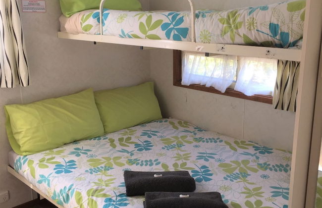 Junee Tourist Park - Photo 9