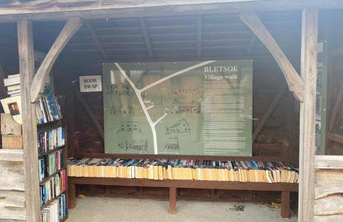 Cosy 18th Century Thatched Country Cottage - 3 bed - Foto 20