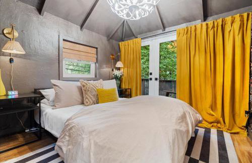 The Black Nest - Hot Tub Romantic Getaway - Foto 16