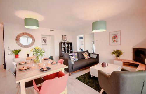 Lumimizan- Spacieux, grand balcon, wifi, lac et plage - Foto 4