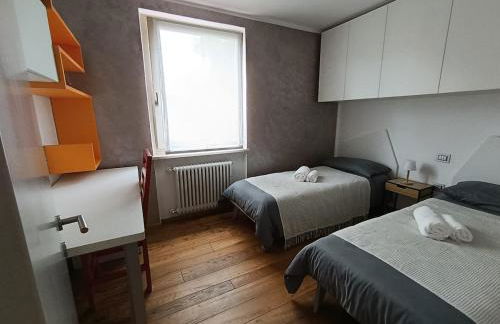 Casa Evelina con Parcheggio esterno e Garage gratis, appartamento con idromassaggio per due - Photo 6