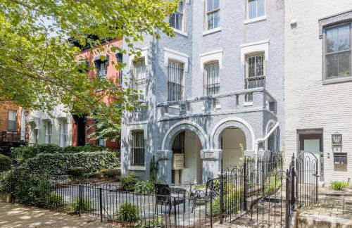 Beautiful 1-BR Flat Nestled Between Dupont & Logan - Foto 17