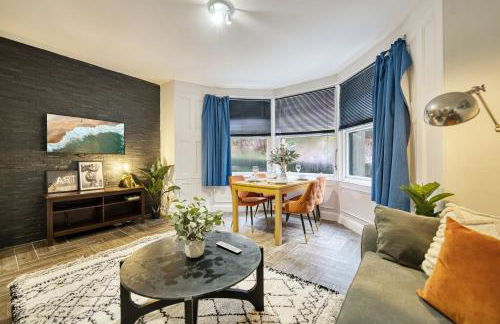 Spacious 4 Bedroom Apt Near West End Glasgow - Foto 1