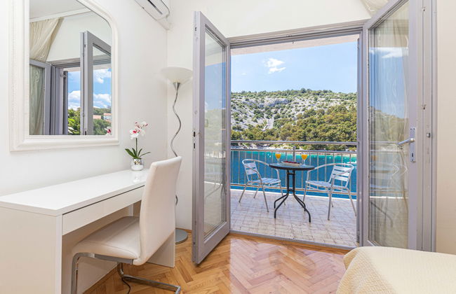 Villa Antonija - Photo 18