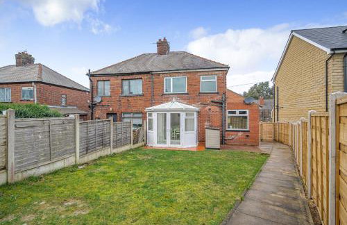 3-Bed, Sleeps 6, Near M1/M62 - Foto 32