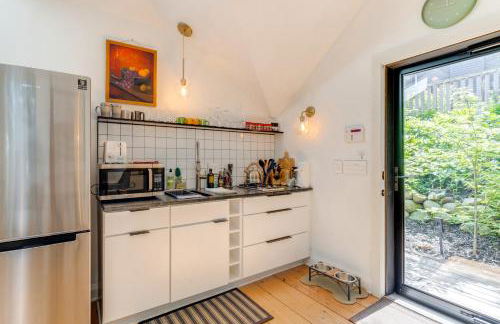 Pet-Friendly Minneapolis Studio Walk to Lake! - Foto 8