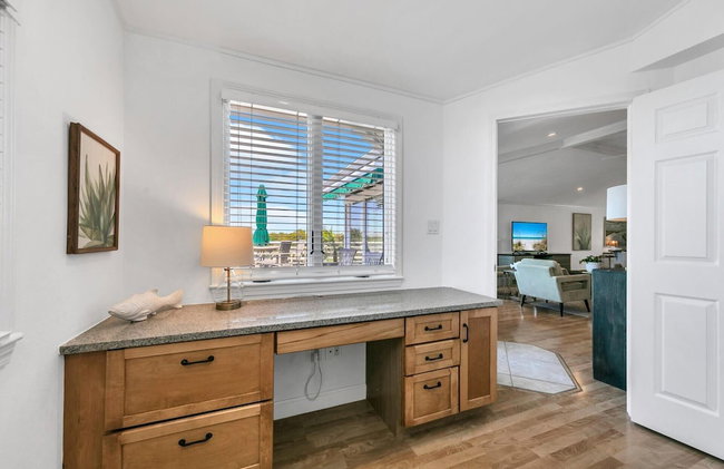 Henderson Haus - Is a Fabulous 3BR Townhome in Destin - Foto 105