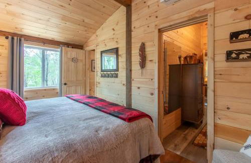 Cabin w Hot tub, 24 acres, 30 min to Gore, MtnView - Foto 18