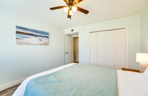 Lakeside Retreat Large Spacious Home with Game Room - Photo 18